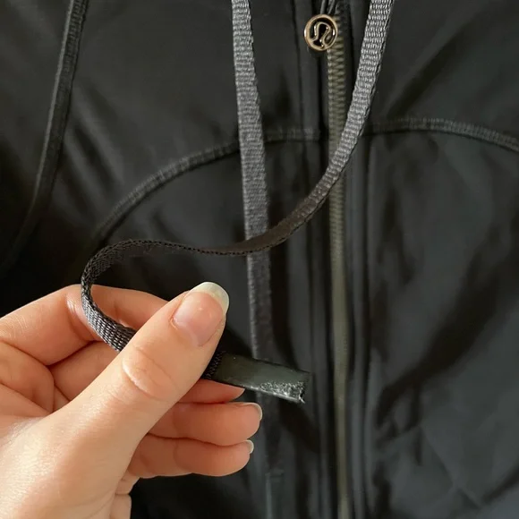 Lululemon Cropped Define Mesh Jacket - Picture 11 of 11